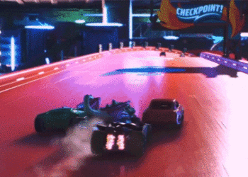 October PlayStation Essentials Free Games – Sooo Hawt.